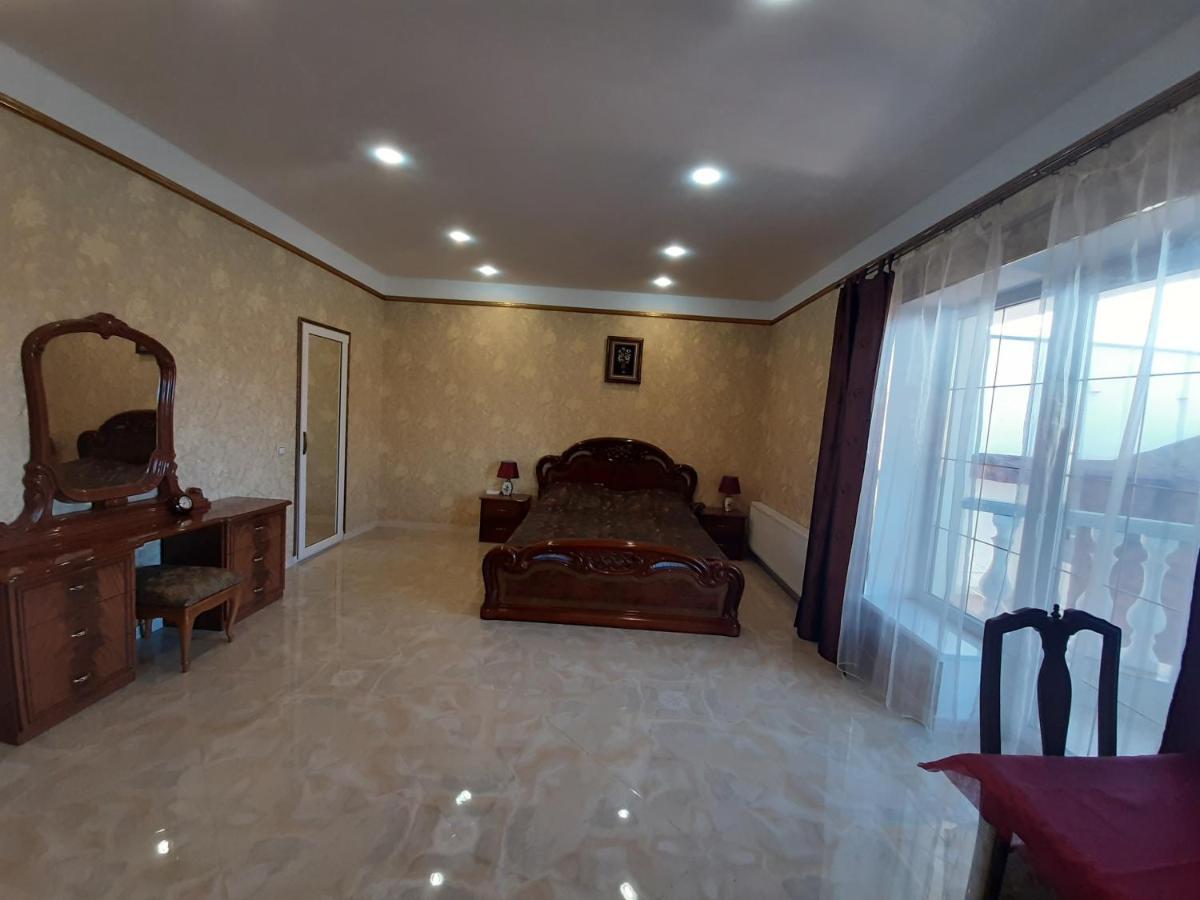 Аппартаменты С Балконом Apartment Odessa Ngoại thất bức ảnh