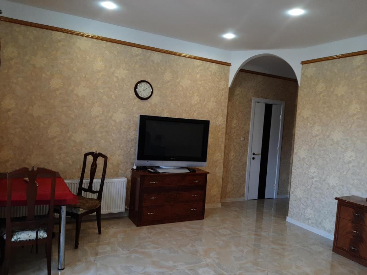 Аппартаменты С Балконом Apartment Odessa Ngoại thất bức ảnh